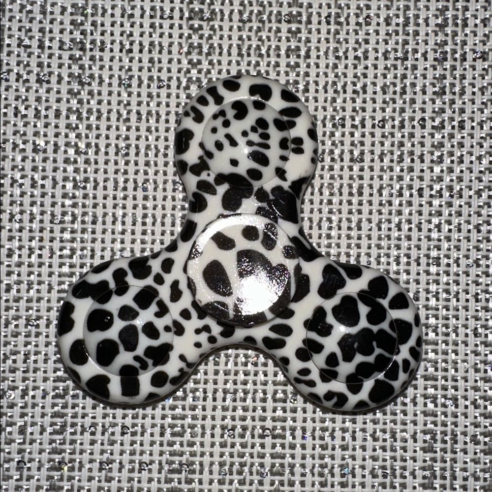 Fingertip Gyroscopic Fidget Spinner Small White Black Spotted